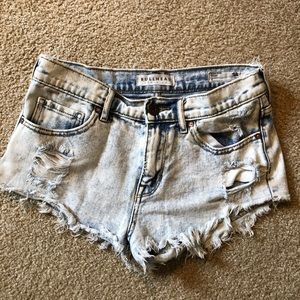 Bullhead jean shorts